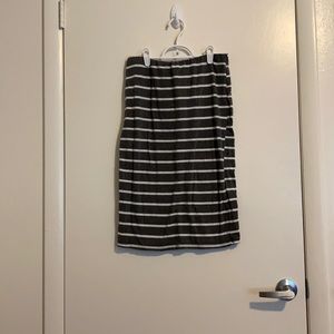 Striped pencil skirt